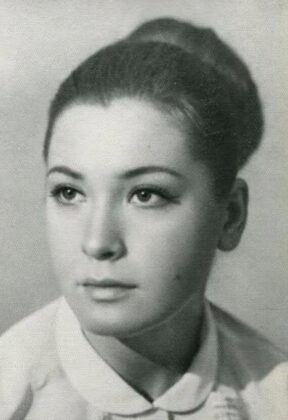 Бабушка марии максаковой фото в молодости